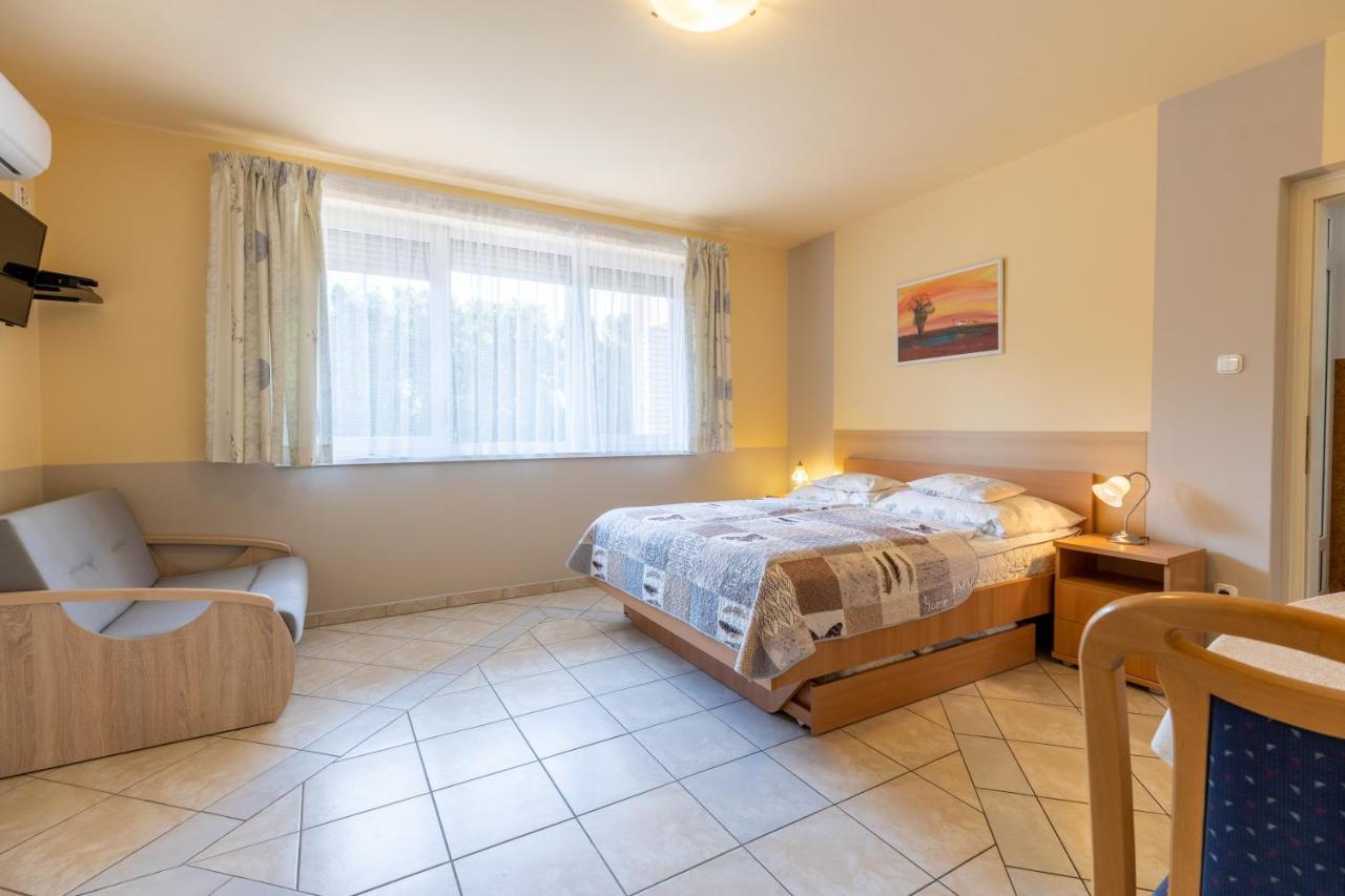 Aranyapartman Hajdúszoboszló Exteriér fotografie